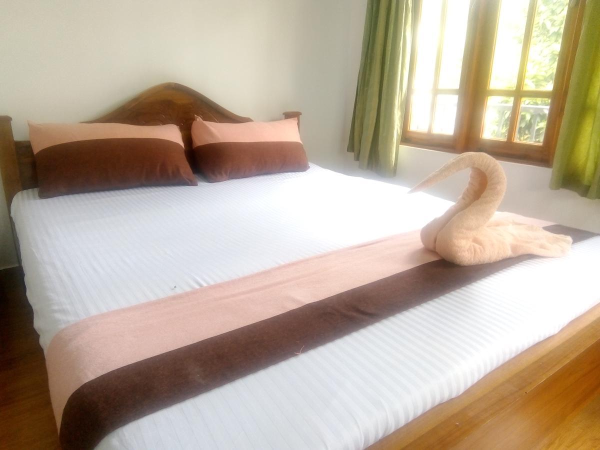 Trinish Homestay ฮัตตอน ภายนอก รูปภาพ