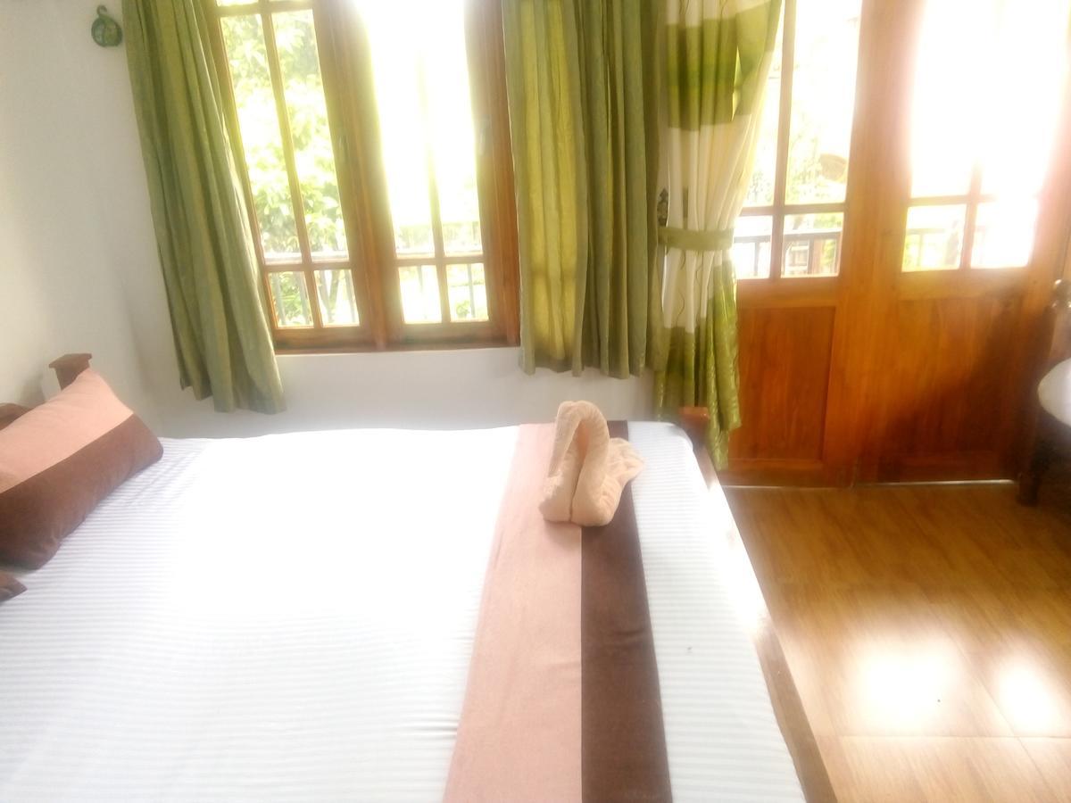 Trinish Homestay ฮัตตอน ภายนอก รูปภาพ