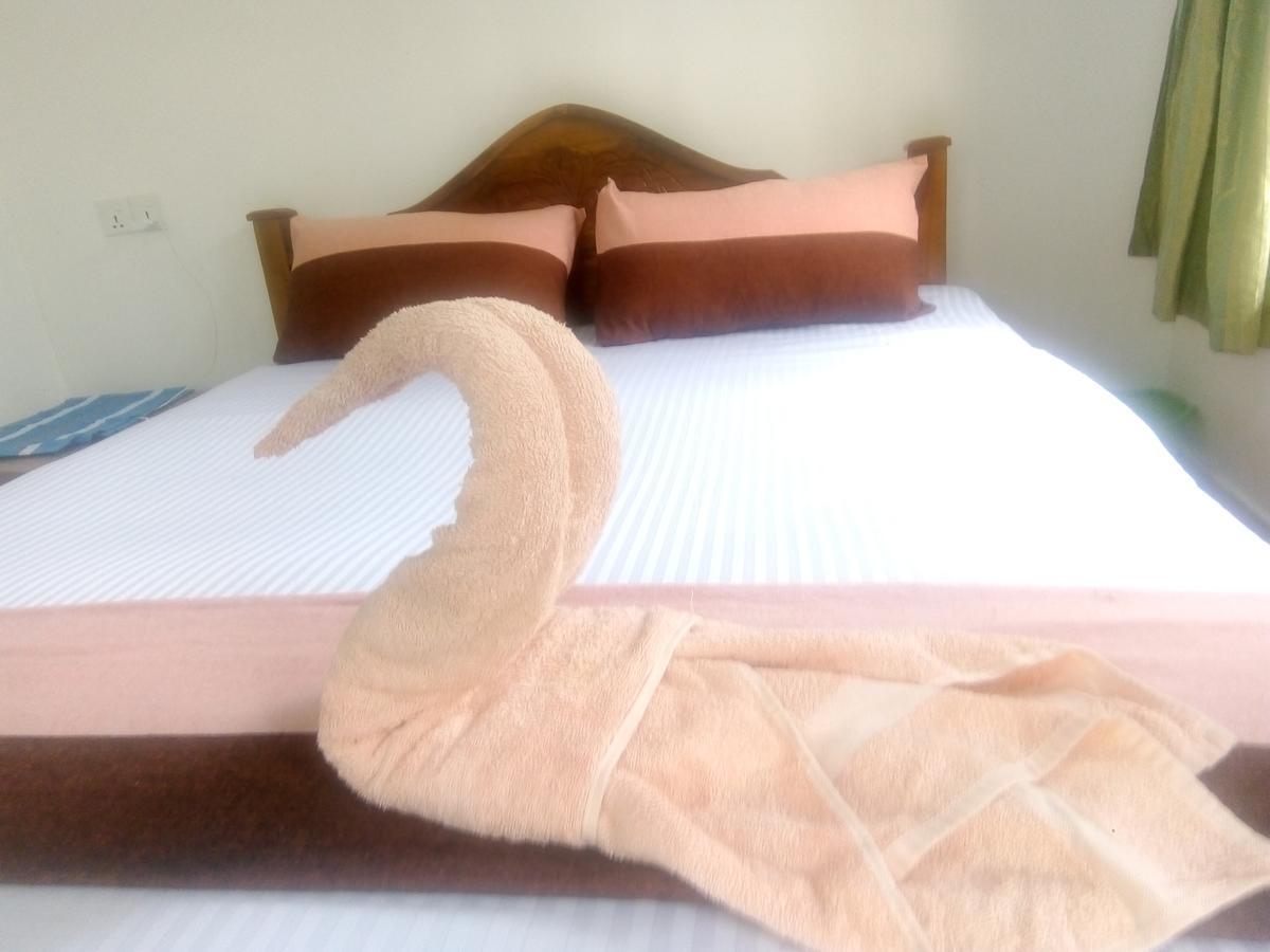 Trinish Homestay ฮัตตอน ภายนอก รูปภาพ